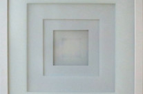 Shadowbox 3-14, 2014. Glas, Acrylglas, Leinwand, Acryl, 50 x 50 cm